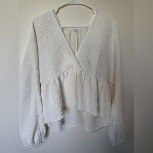 Wilfred Cream Textured V-Neck Ruffled Peplum Blouse